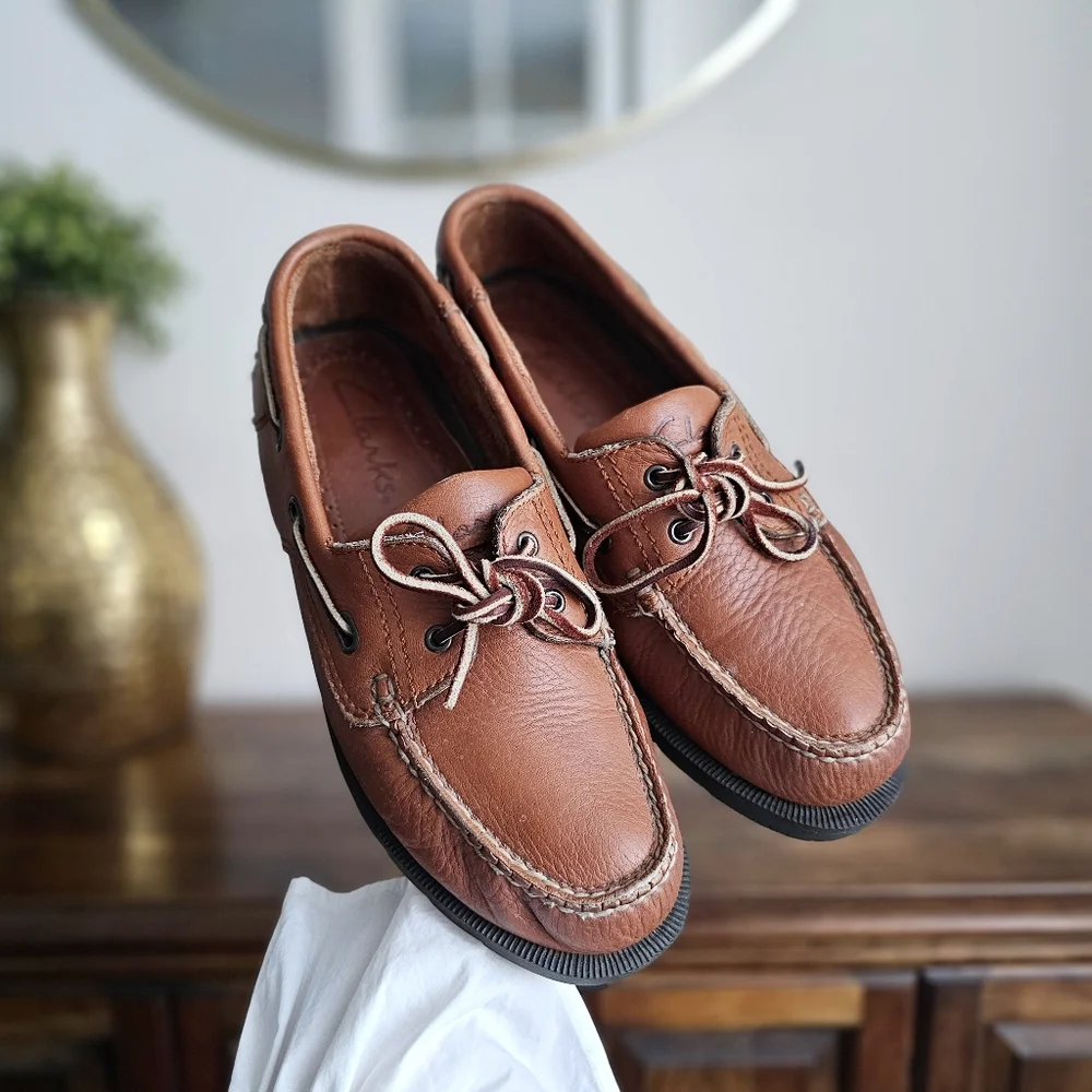 Clarks Brown Leather Boat Shoes Men’s 9M Classic Moc Toe Loafers